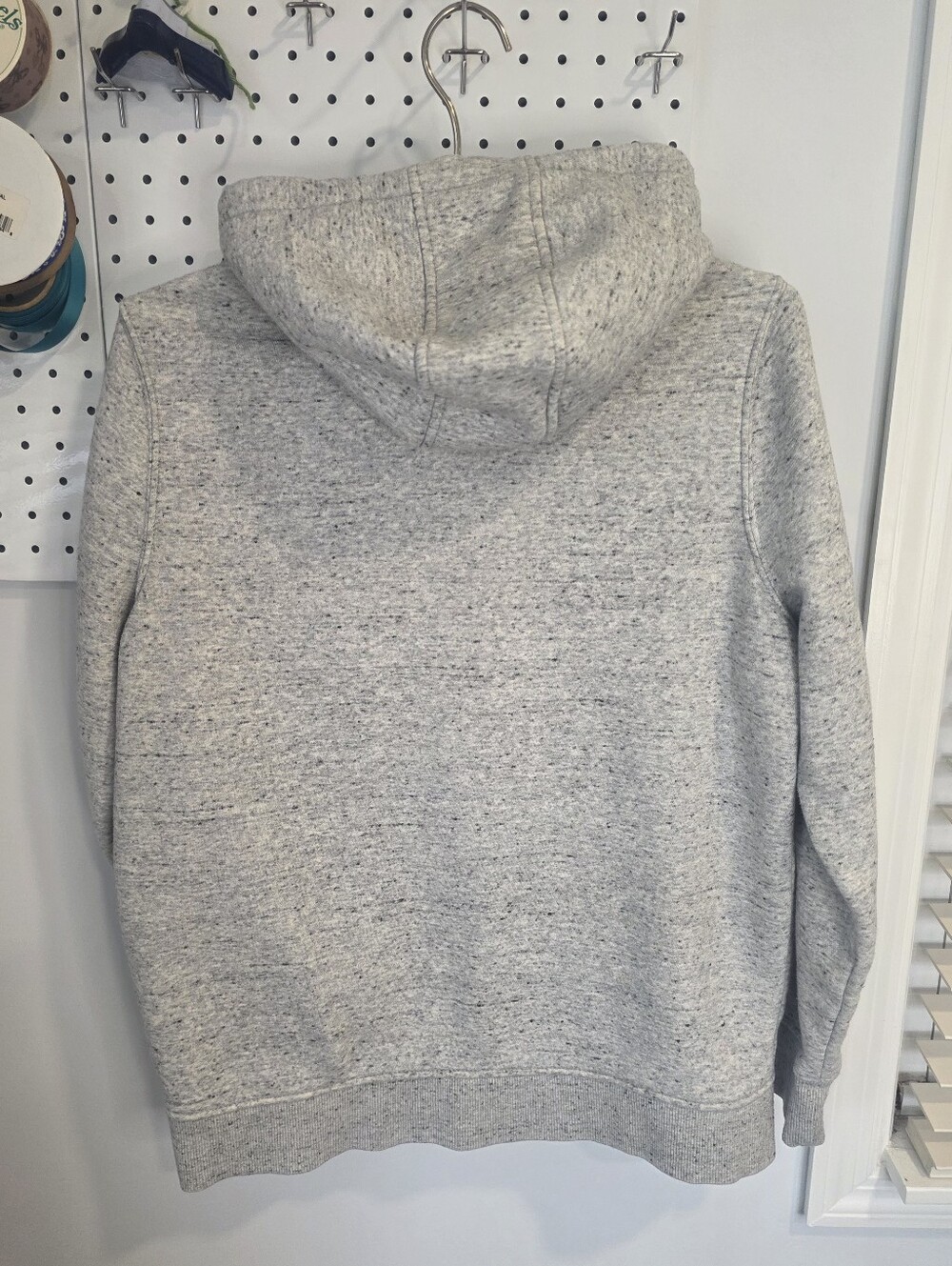 Carhartt Gray Logo Hoodie - Heather Gray - KIDS LARGE SIZE 14-16/WOMANS SIZE S - Picture 6 of 9